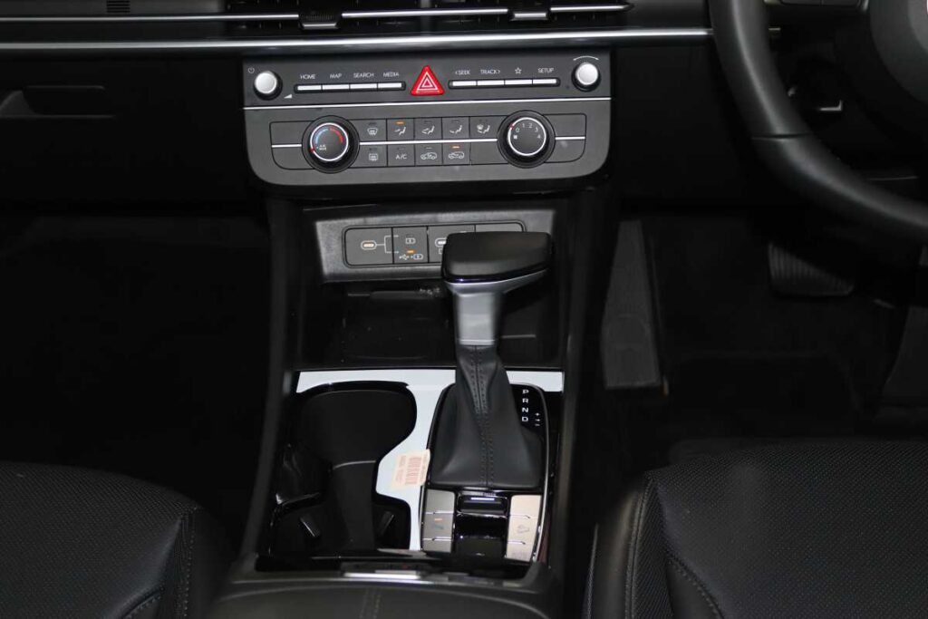 2026 HYUNDAI TUCSON 2.0 PREMIUM A/T