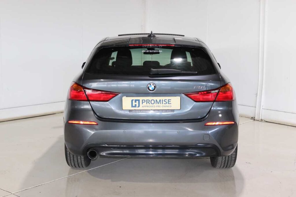 2021 BMW 118i SPORTLINE A/T (F40)