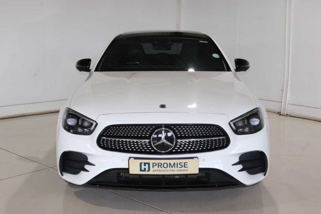 2021 MERCEDES-BENZ E 200