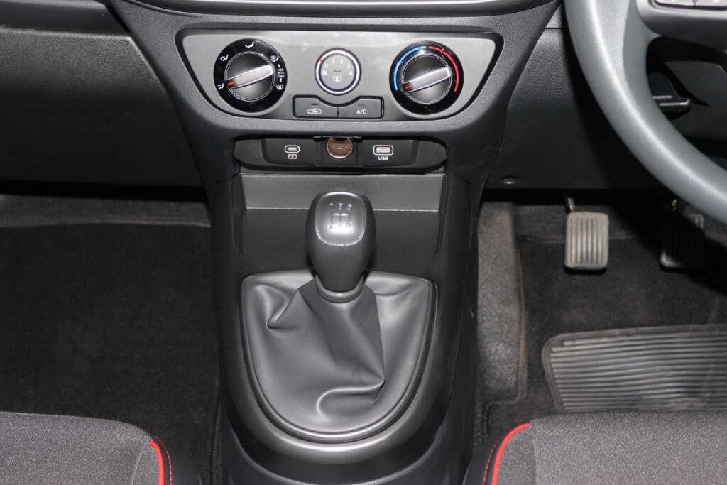 2026 HYUNDAI GRAND i10 1.0 EXECUTIVE MT MY26