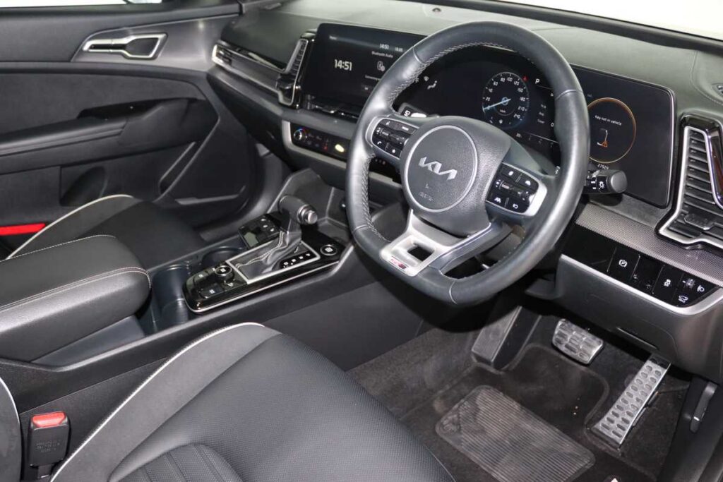 2025 KIA SPORTAGE 1.6T-GDi GT LINE PLUS A/T