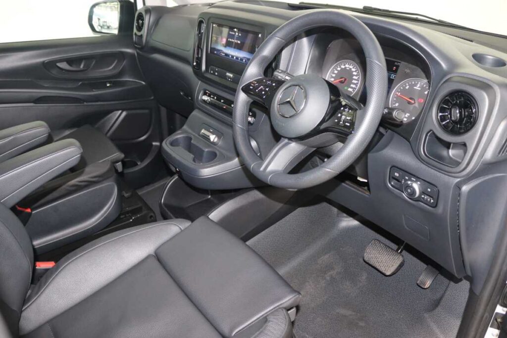 2024 MERCEDES-BENZ VITO 116 2.0 CDI TOURER PRO A/T