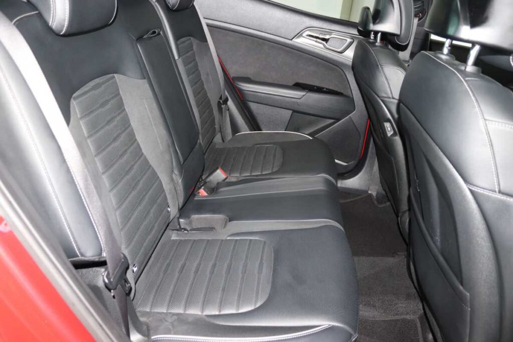 2025 KIA SPORTAGE 1.6T-GDi GT LINE PLUS A/T