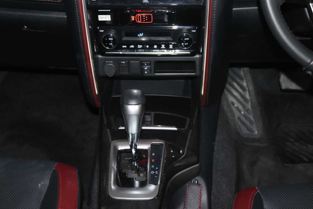 2024 TOYOTA FORTUNER 2.8 GD-6 4X4 VX A/T