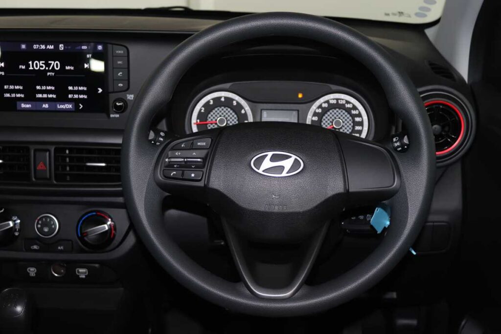 2026 HYUNDAI GRAND i10 1.0 EXECUTIVE MT MY26