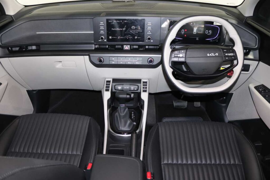 2026 KIA CARENS 1.5D AT LX