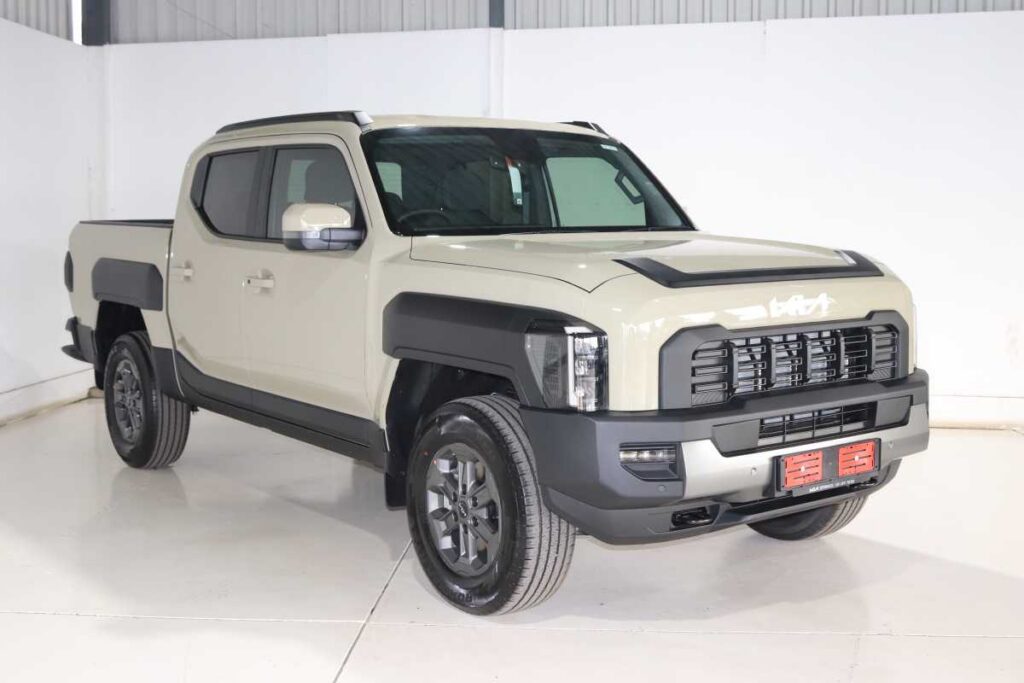 2026 KIA TASMAN 2.2D LX P/U D/C A/T