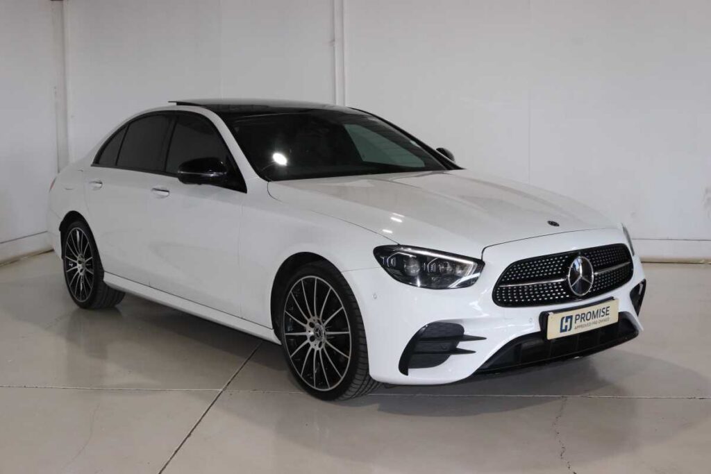 2021 MERCEDES-BENZ E 200