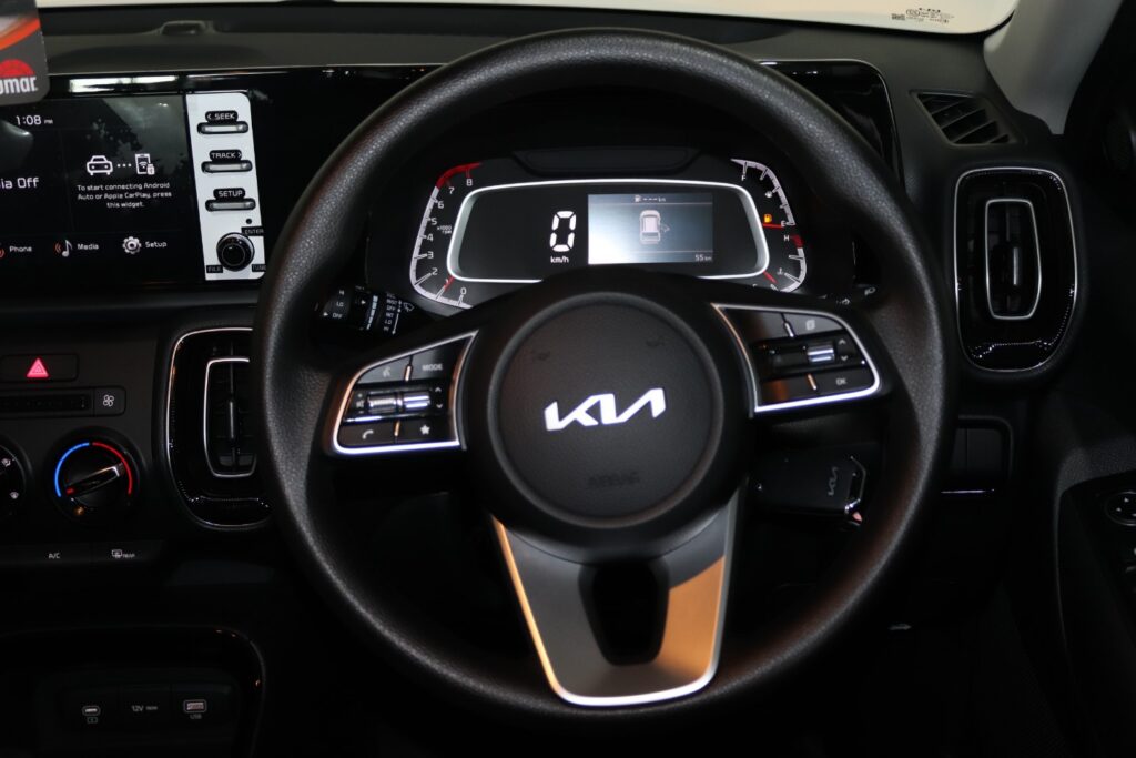 2026 KIA SONET 1.5  LX