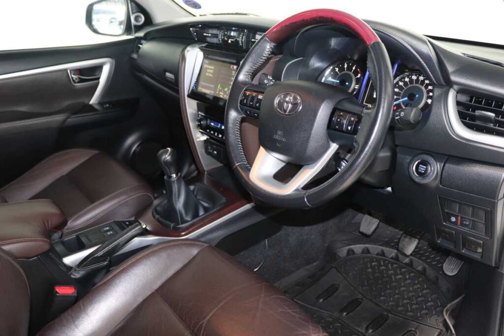 2018 TOYOTA FORTUNER 2.8GD-6 R/B
