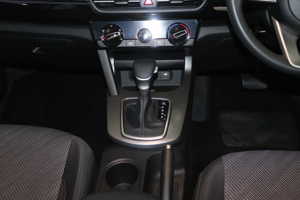 2025 KIA SELTOS 1.5 LS CVT