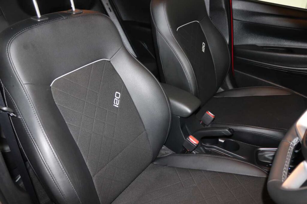2025 HYUNDAI I20 1.4 EXECUTIVE A/T