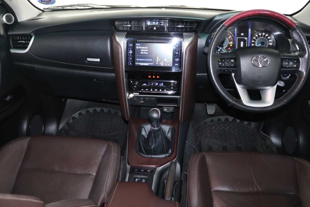2018 TOYOTA FORTUNER 2.8GD-6 R/B