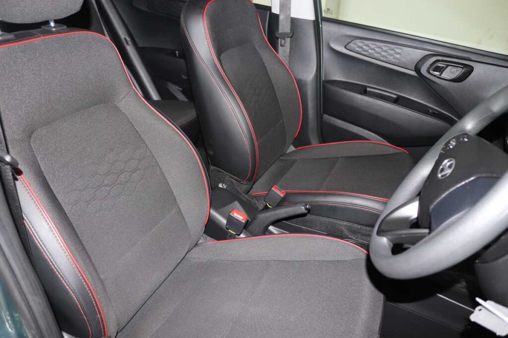 2025 HYUNDAI GRAND i10 1.0 MOTION/PREMIUM