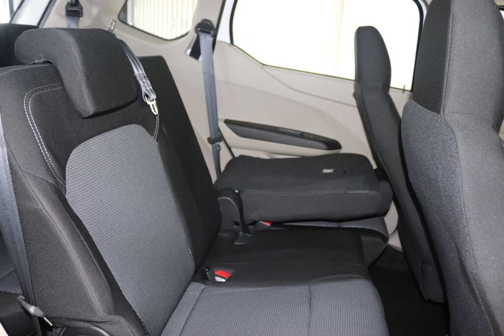 2026 RENAULT TRIBER 1.0 EVOLUTION