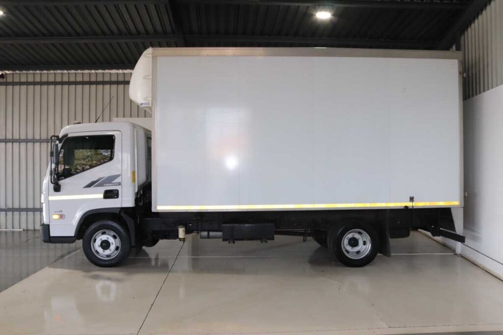 2022 HYUNDAI EX-8 A/C F/C D/S