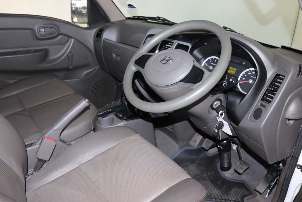 2026 HYUNDAI H100 2.6D A/C F/C D/S