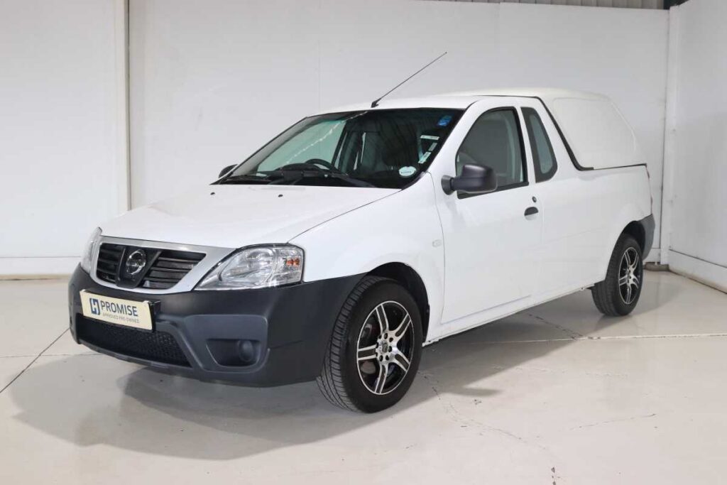 2023 NISSAN NP200 1.6  A/C SAFETY PACK P/U S/C