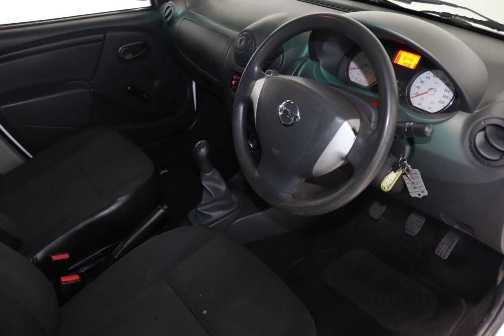 2023 NISSAN NP200 1.6  A/C SAFETY PACK P/U S/C