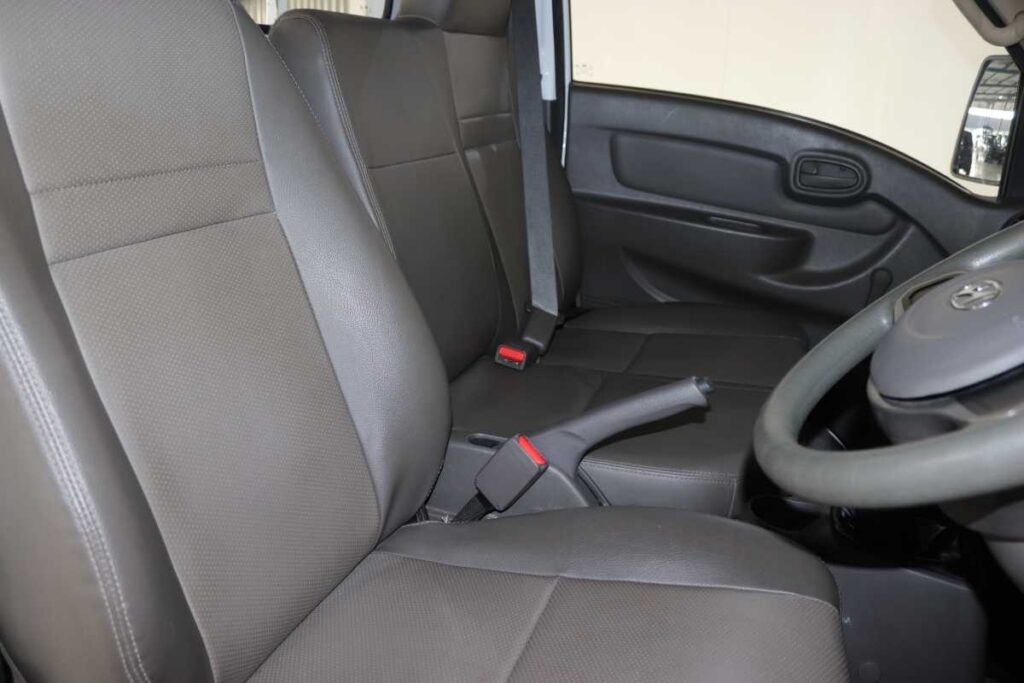 2026 HYUNDAI H100 2.6D A/C F/C D/S