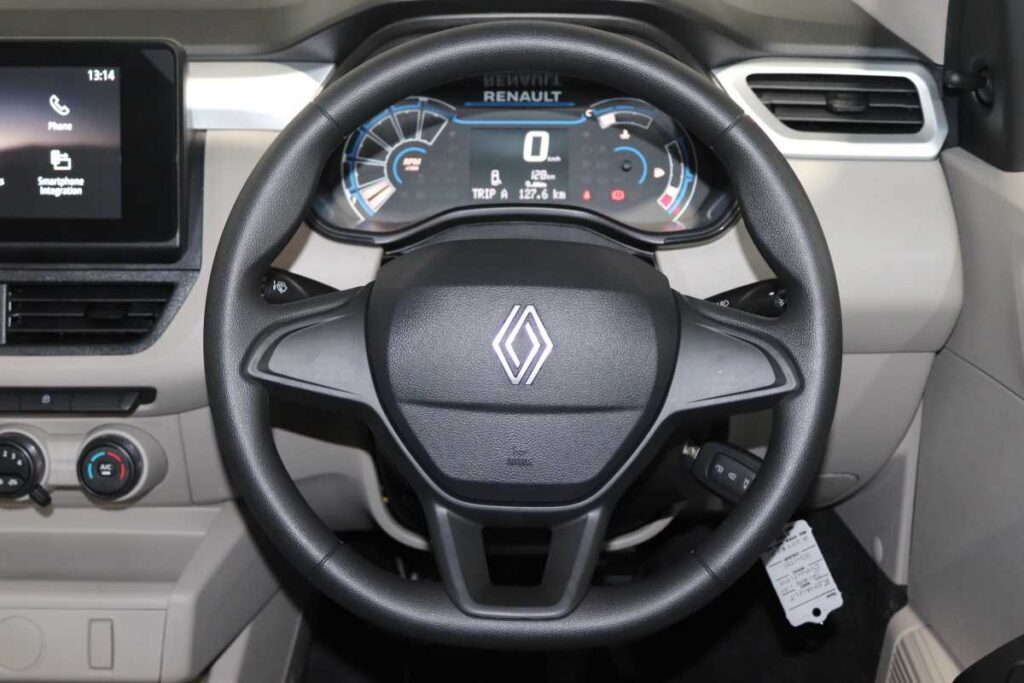 2026 RENAULT TRIBER 1.0 EVOLUTION