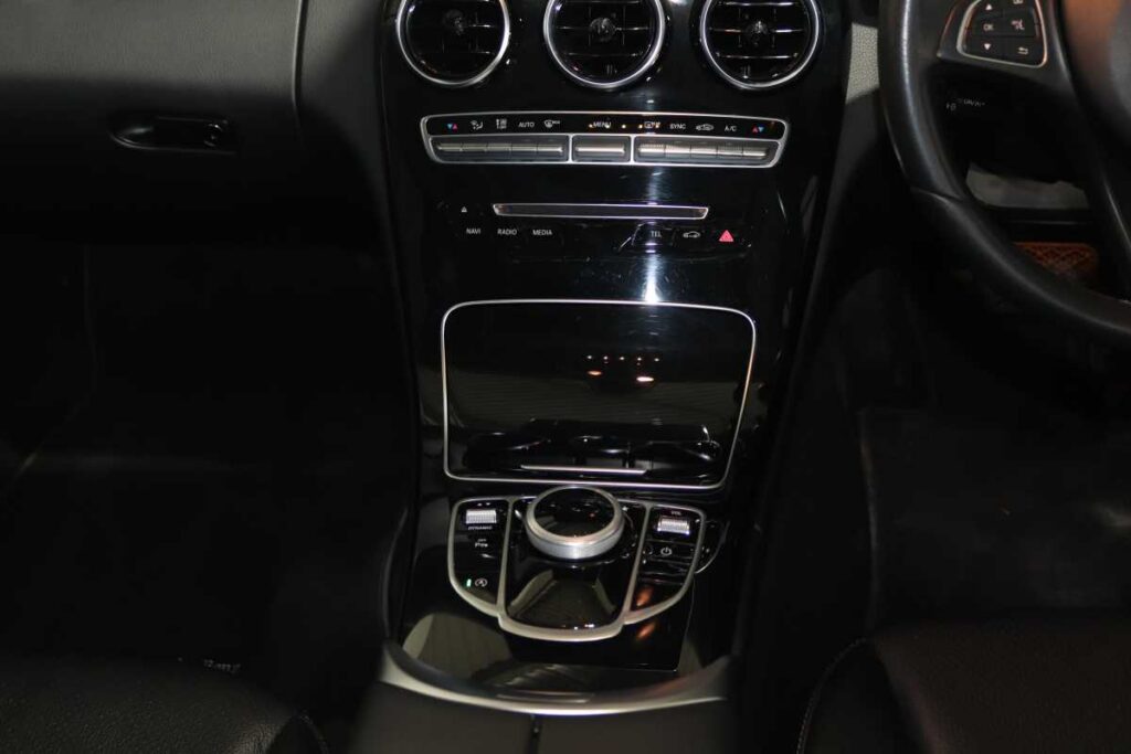 2017 MERCEDES-BENZ C200 A/T