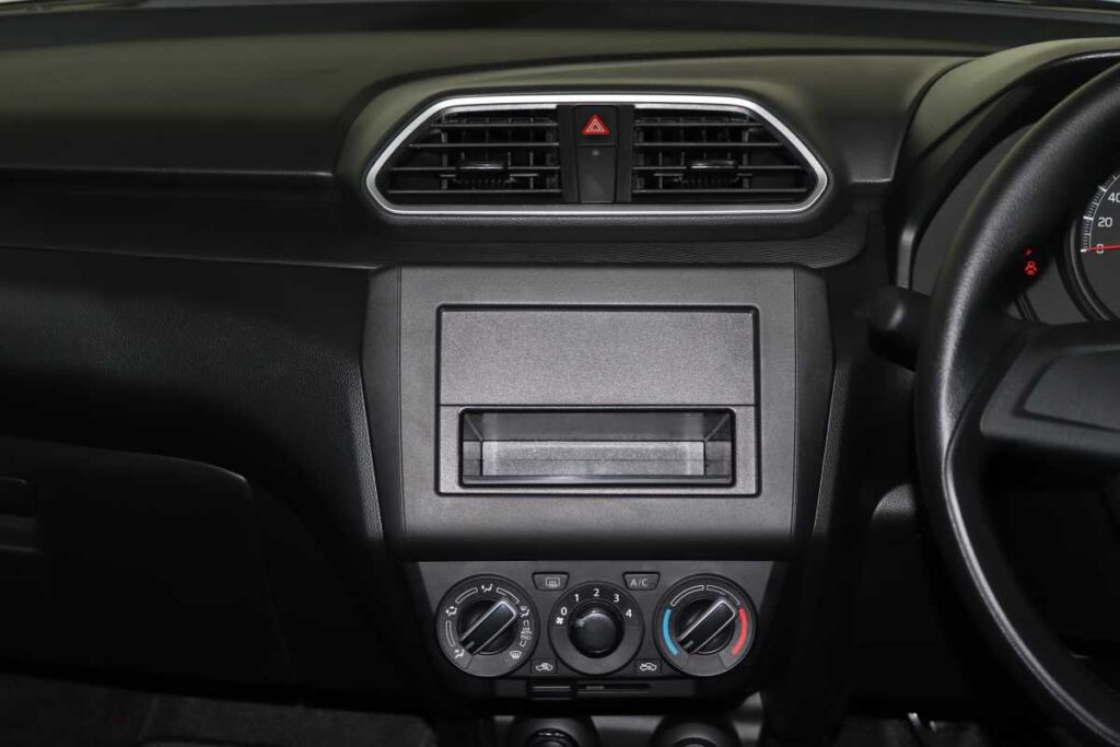 2025  DZIRE 1.2 GA