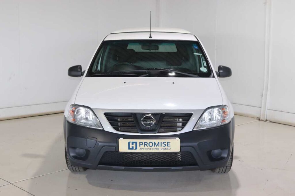 2023 NISSAN NP200 1.6  A/C SAFETY PACK P/U S/C