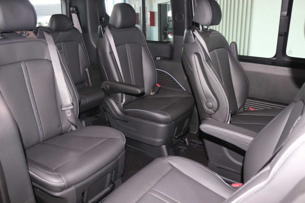 2026 HYUNDAI STARIA R2.2 LUXURY A/T (9 SEAT)