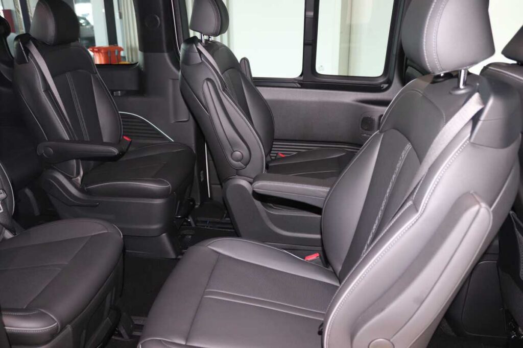 2026 HYUNDAI STARIA R2.2 LUXURY A/T (9 SEAT)