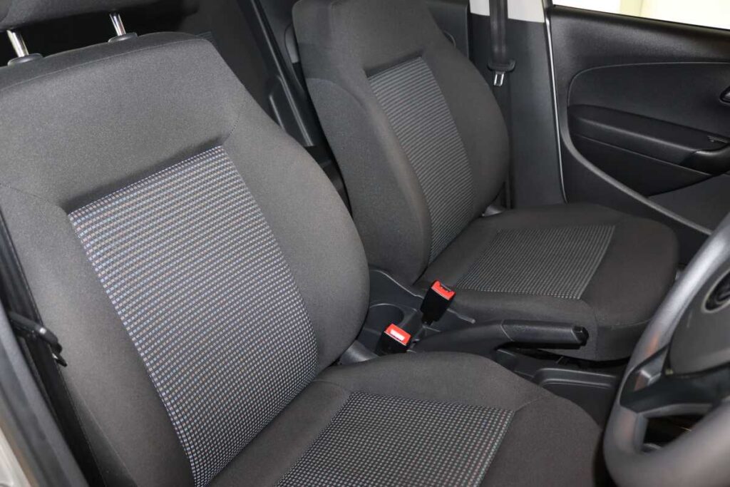 2025 VOLKSWAGEN POLO VIVO 1.4 COMFORTLINE (5DR)