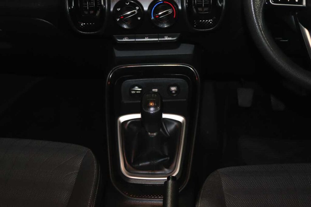2023 KIA SONET 1.5 LX