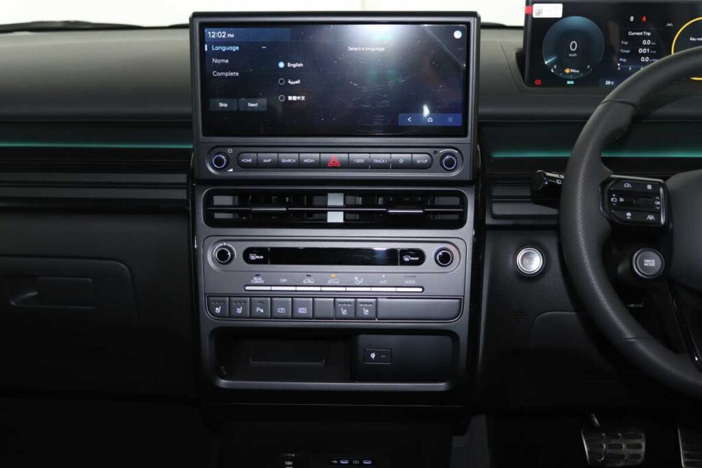 2026 HYUNDAI STARIA R2.2 LUXURY A/T (9 SEAT)