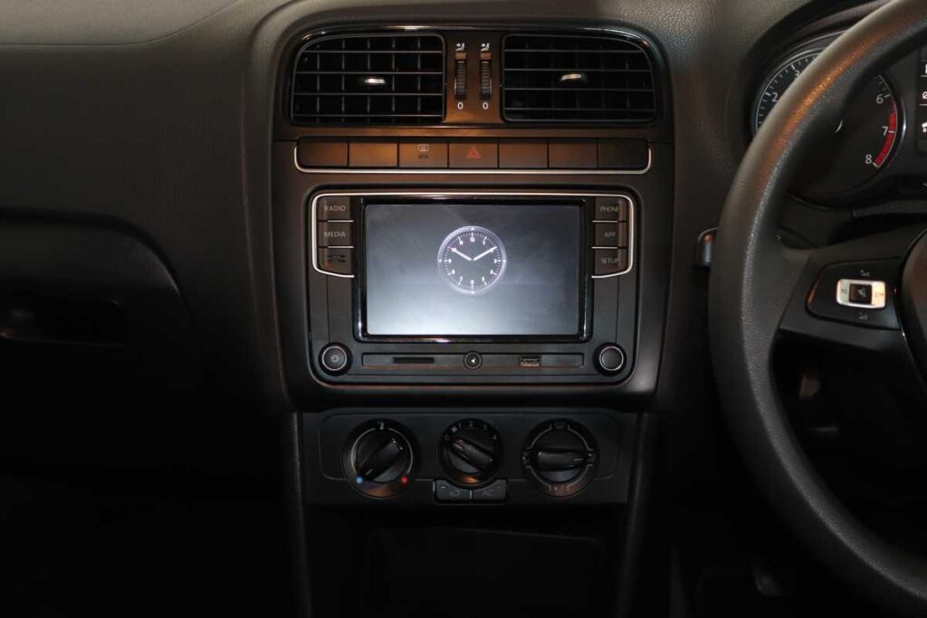 2025 VOLKSWAGEN POLO VIVO 1.4 COMFORTLINE (5DR)