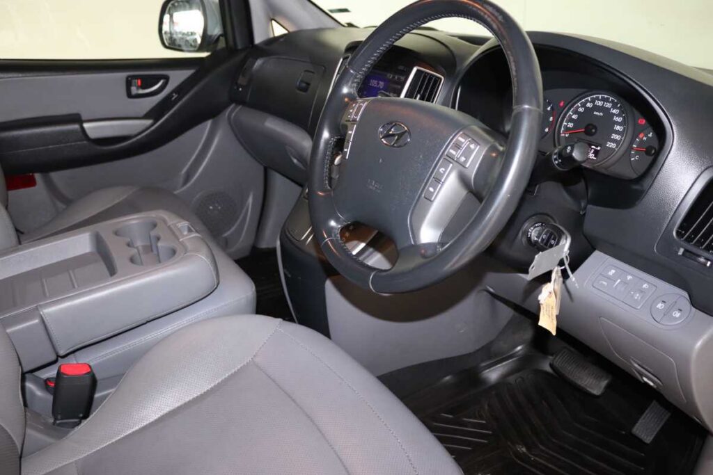 2018 HYUNDAI H-1 2.5 CRDI A/T/ 2.5 ELITE A/T