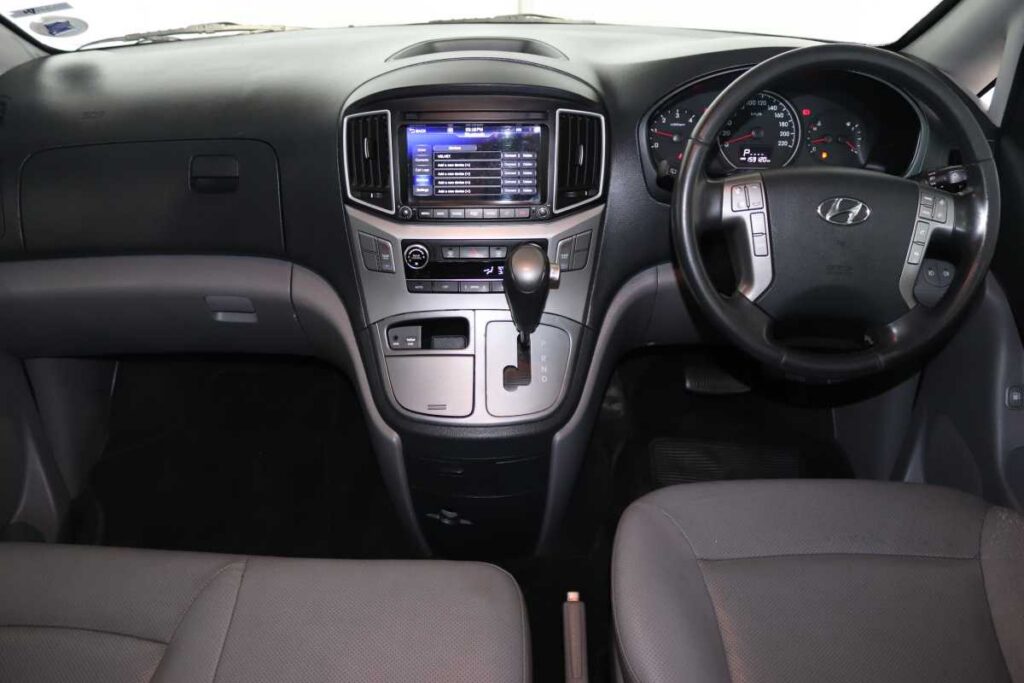 2021 HYUNDAI H-1 2.5 CRDI A/T/ 2.5 ELITE A/T