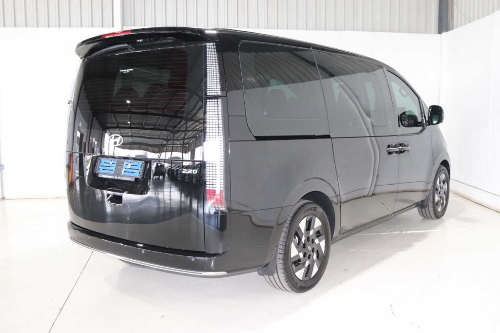 2026 HYUNDAI STARIA R2.2 LUXURY A/T (9 SEAT)