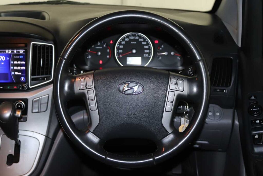 2018 HYUNDAI H-1 2.5 CRDI A/T/ 2.5 ELITE A/T